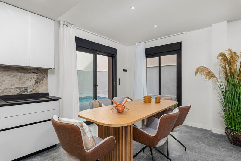 4 bedroom Villa for sale 4 bedroom Villa for sale