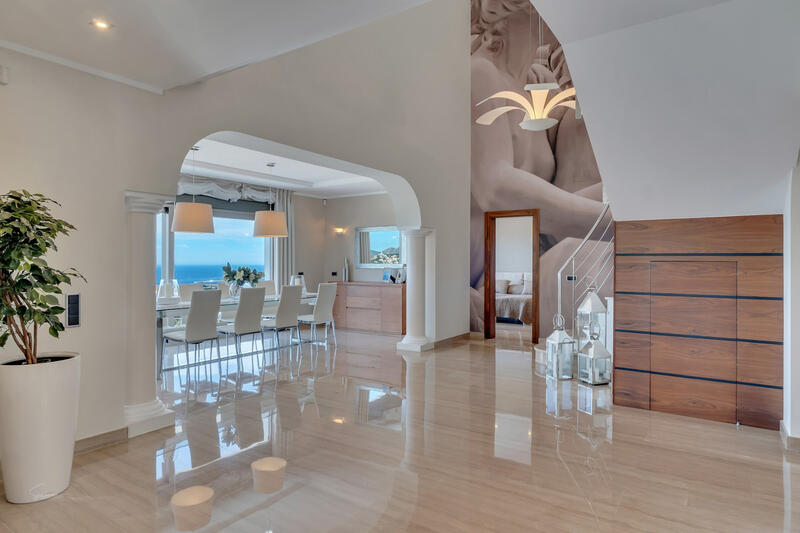 4 Cuarto Villa en venta