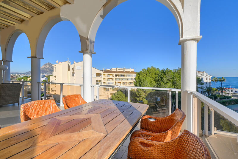 3 bedroom Apartment for sale