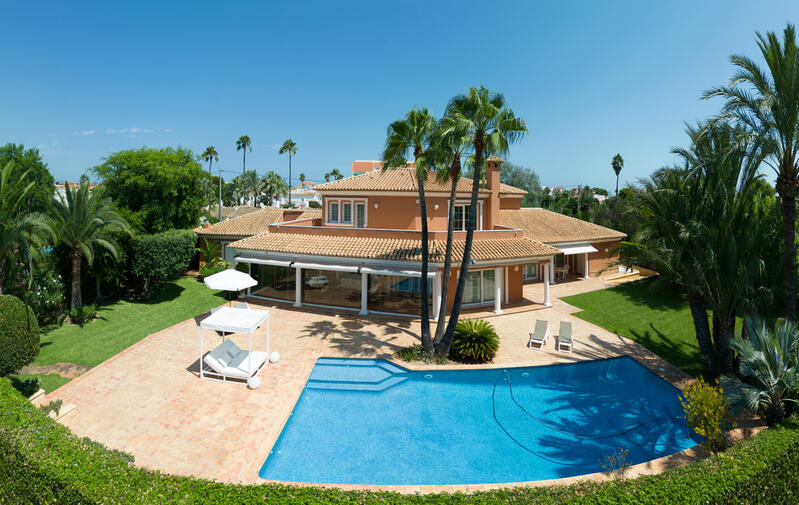 Villa til salgs i Denia, Alicante