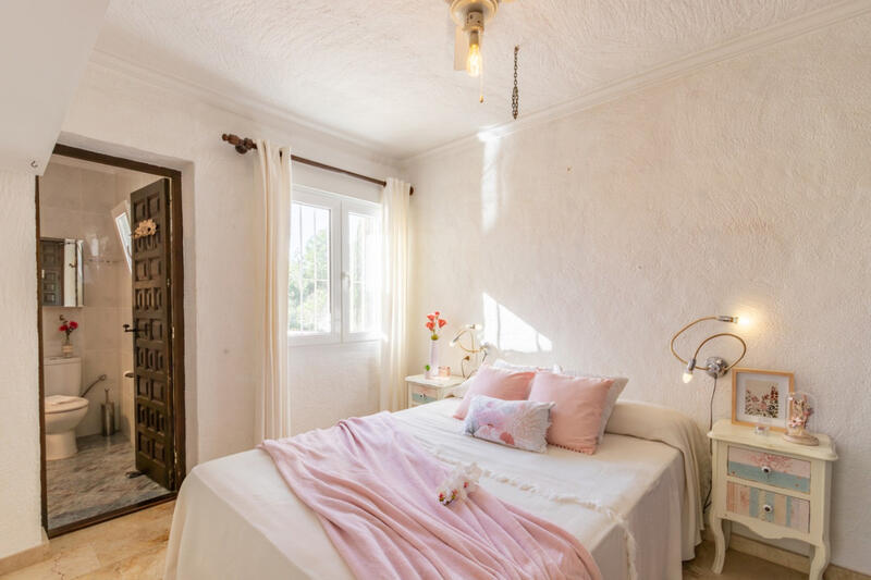 4 slaapkamer Villa Te koop