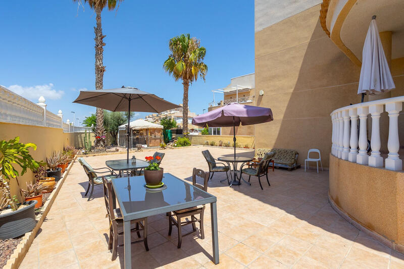 6 chambre Villa à vendre