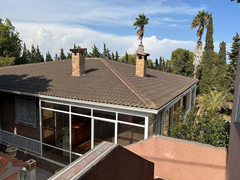 6 bedroom Villa for sale