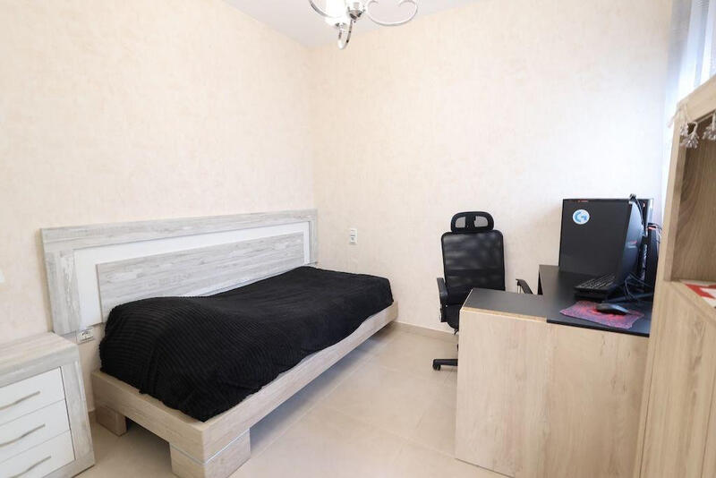 3 bedroom Townhouse for sale