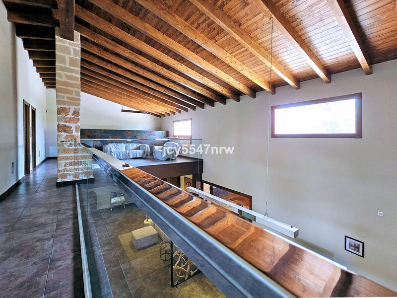 4 bedroom Country House for sale