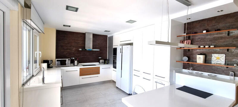 7 slaapkamer Villa Te koop