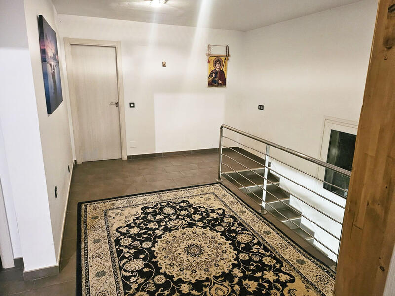 4 Schlafzimmer Villa zu verkaufen