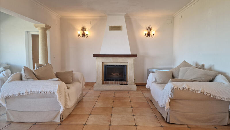 3 bedroom Villa for sale 3 bedroom Villa for sale