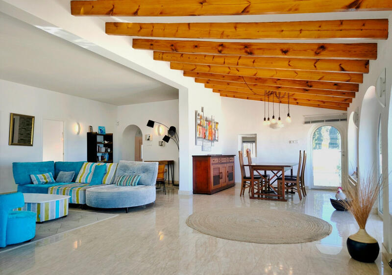 5 bedroom Villa for sale 5 bedroom Villa for sale