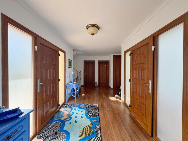 4 Schlafzimmer Villa zu verkaufen