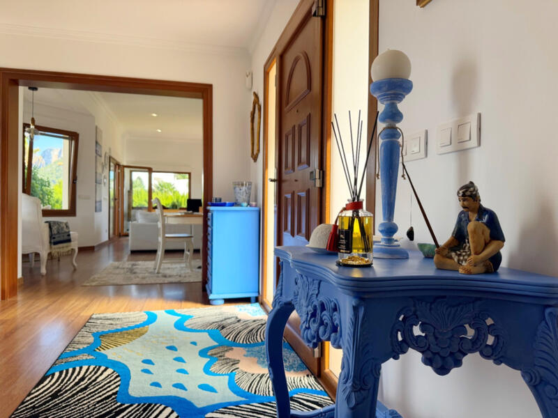 4 Schlafzimmer Villa zu verkaufen