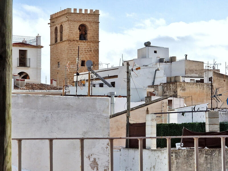 10 sovrum Radhus till salu