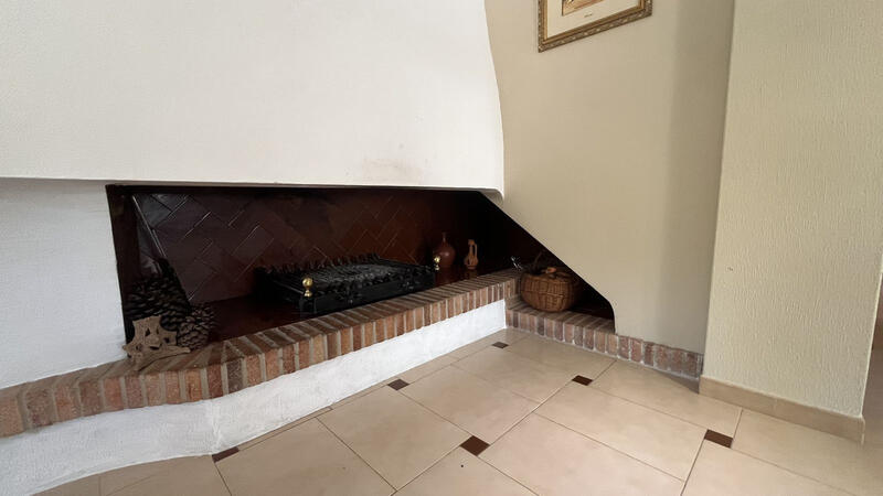 4 bedroom Villa for sale