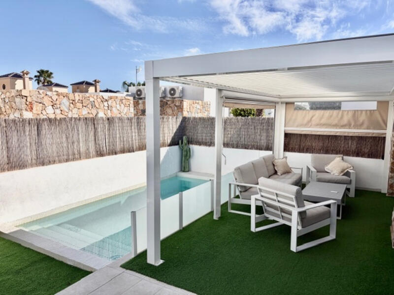 3 slaapkamer Villa Te koop