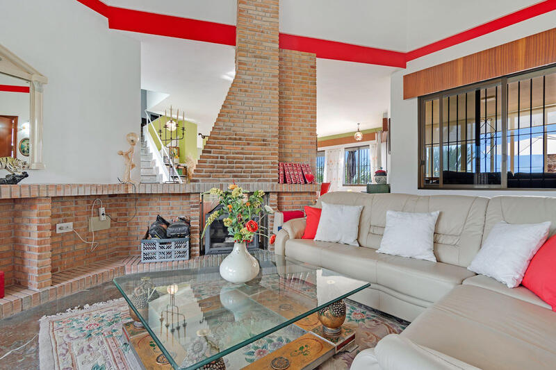 5 bedroom Villa for sale