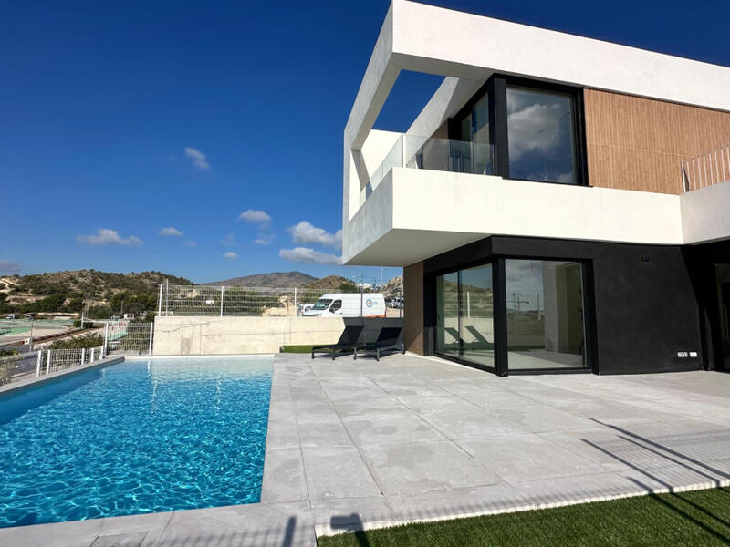 3 bedroom Villa for sale