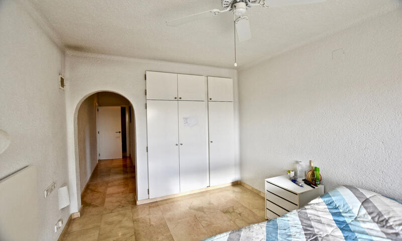 6 bedroom Villa for sale