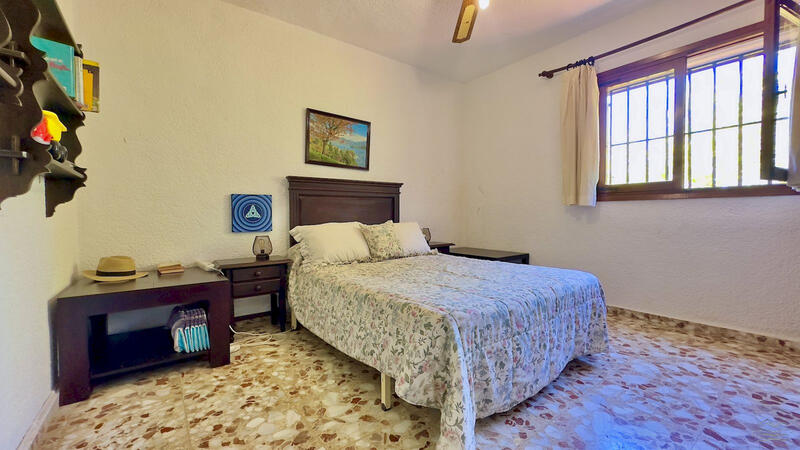 6 bedroom Villa for sale