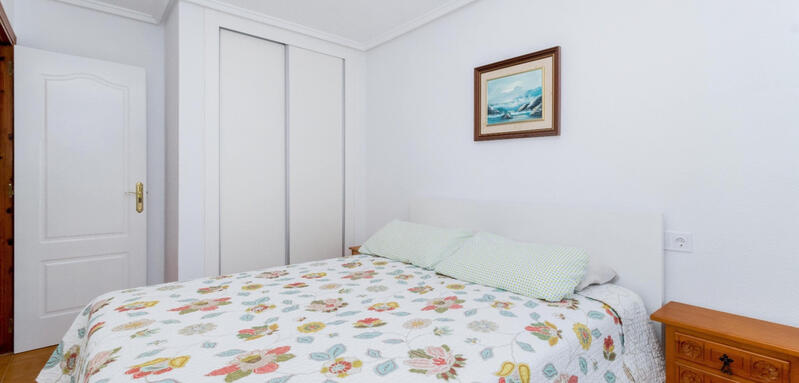 3 slaapkamer Gezinswoning Te koop