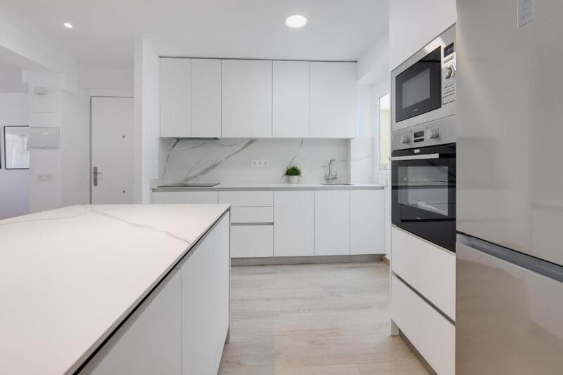 3 bedroom Apartment for sale