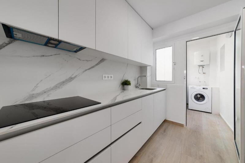 3 bedroom Apartment for sale