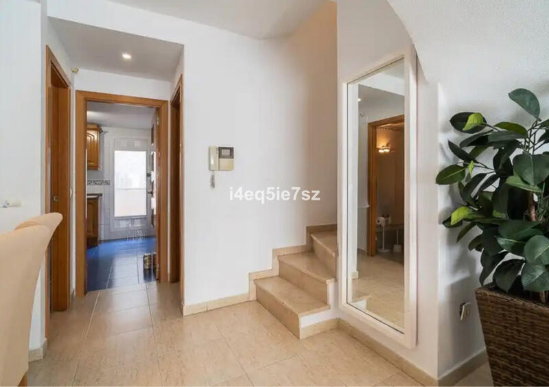 4 bedroom Apartment for sale