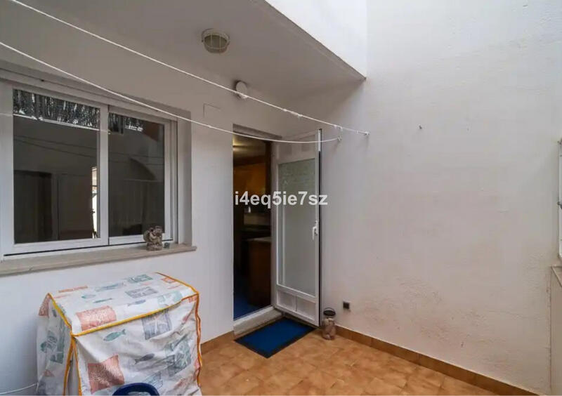 4 bedroom Apartment for sale