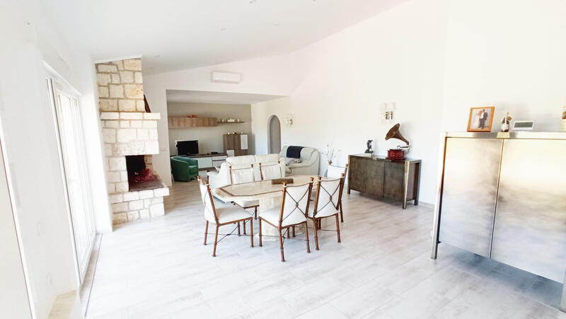 5 Schlafzimmer Villa zu verkaufen