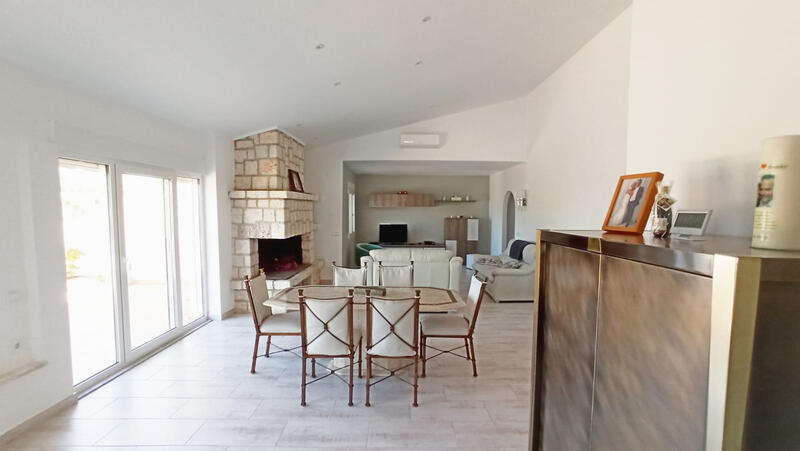 5 Schlafzimmer Villa zu verkaufen