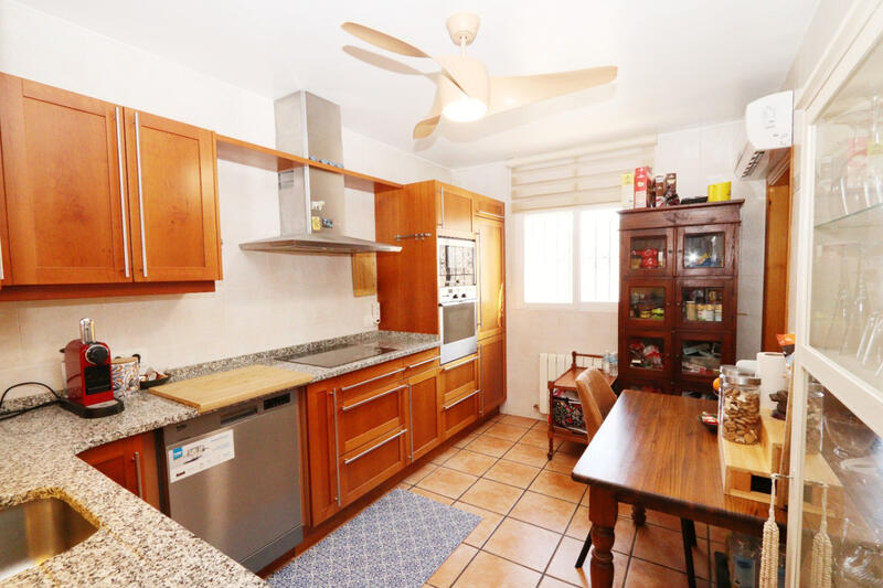 5 Cuarto Villa en venta