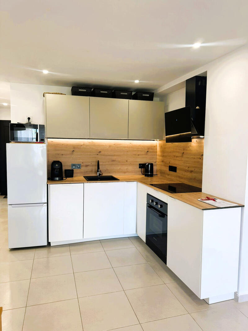 3 спальная комната квартира продается