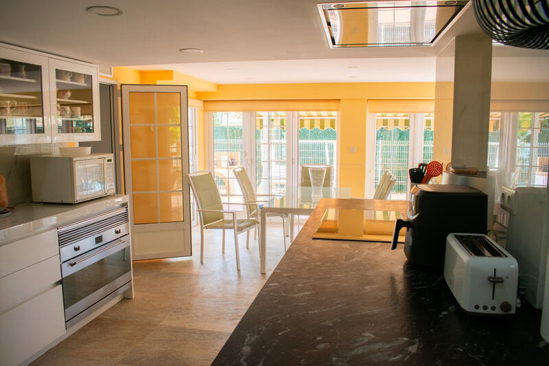 7 bedroom Villa for sale