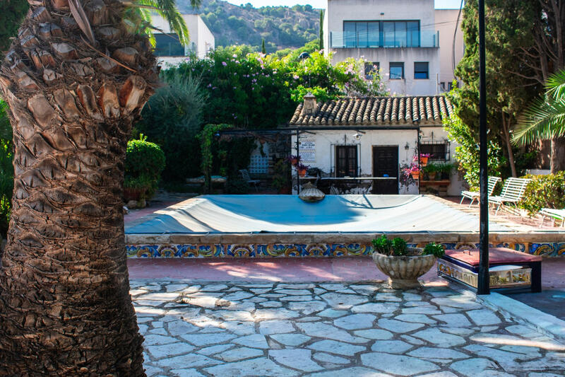 6 chambre Villa à vendre