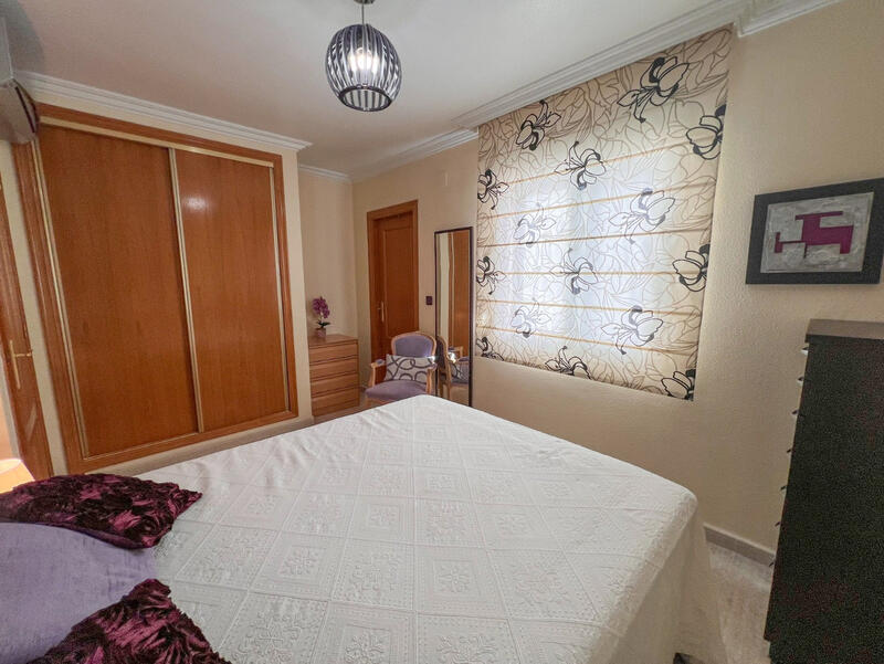 3 bedroom Apartment for sale