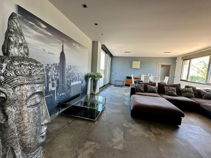 5 Schlafzimmer Villa zu verkaufen