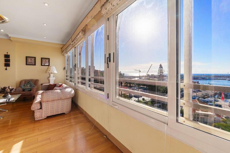 4 bedroom Apartment for sale