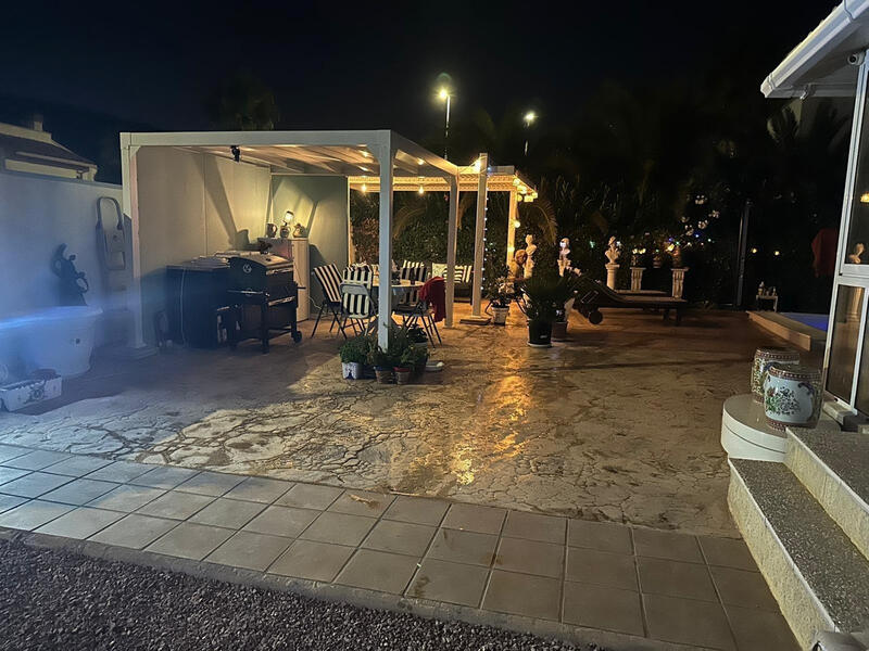 2 soveværelse Villa til salg