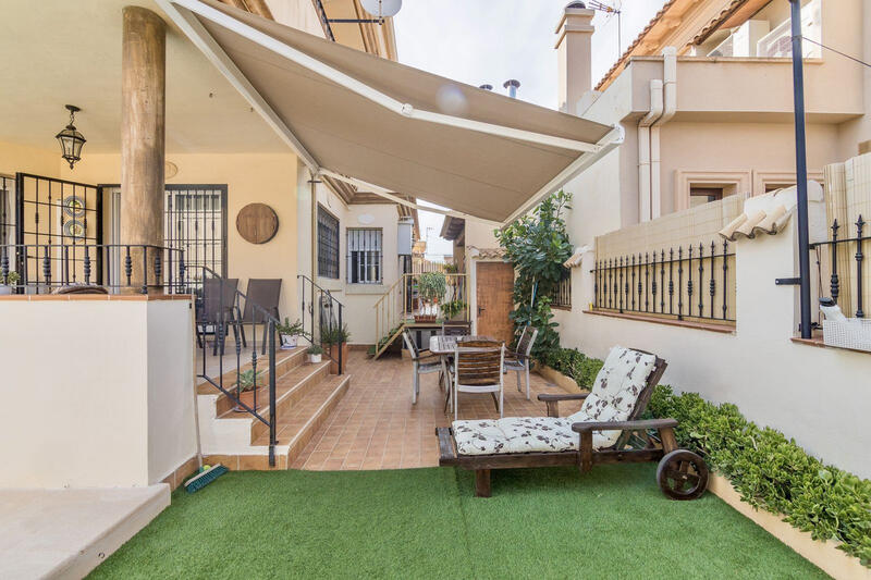 5 bedroom Villa for sale