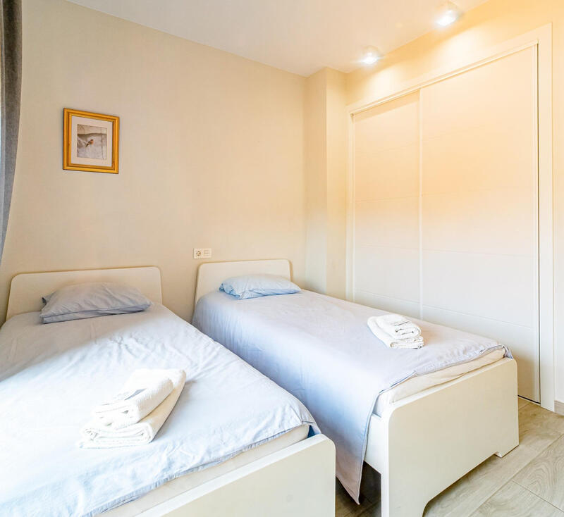 3 bedroom Apartment for sale