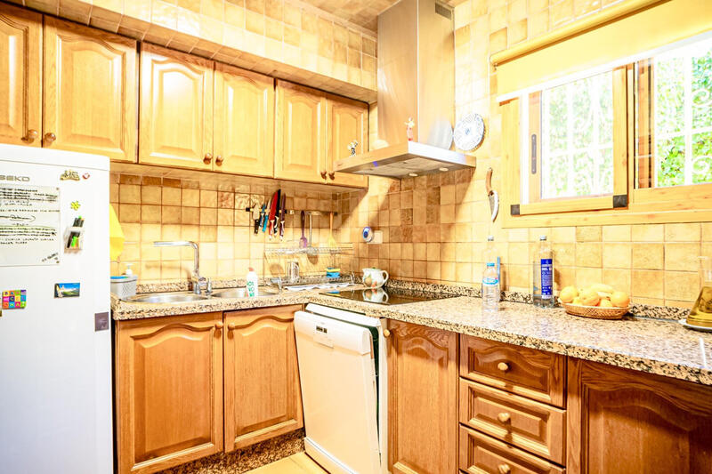 5 bedroom Villa for sale