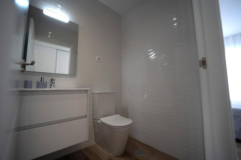 2 Cuarto Adosado en venta