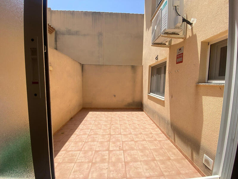 3 bedroom Townhouse for sale