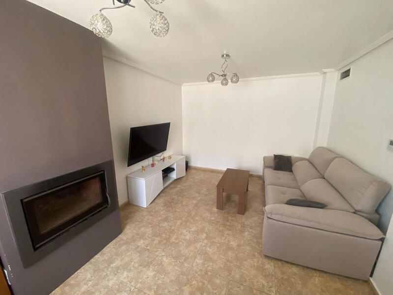 3 bedroom Townhouse for sale