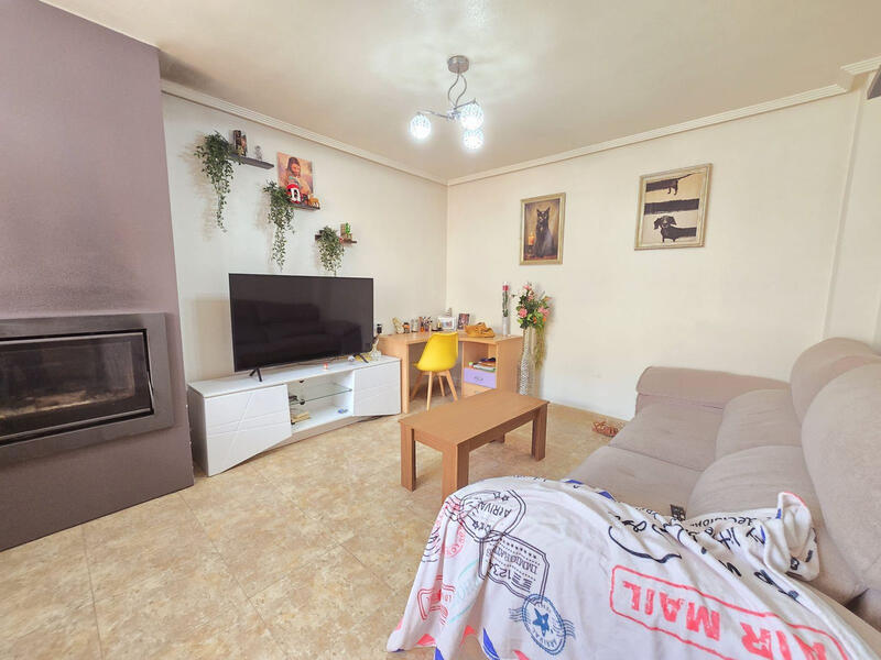 3 bedroom Townhouse for sale