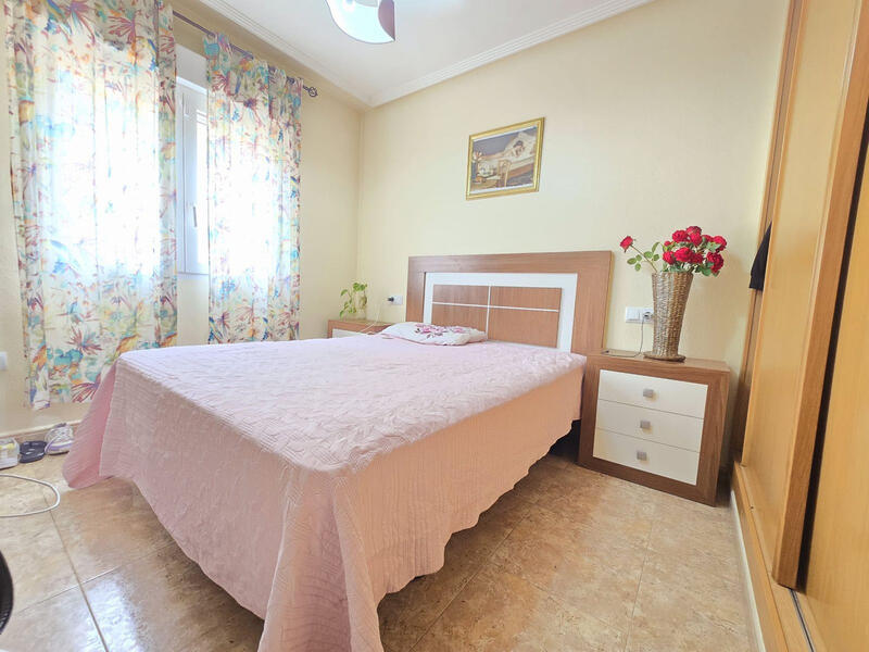 3 bedroom Townhouse for sale