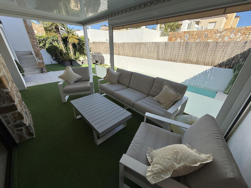 3 bedroom Villa for sale