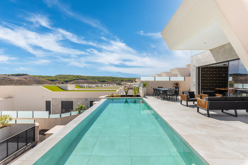 Villa til salgs i Ciudad Quesada, Alicante