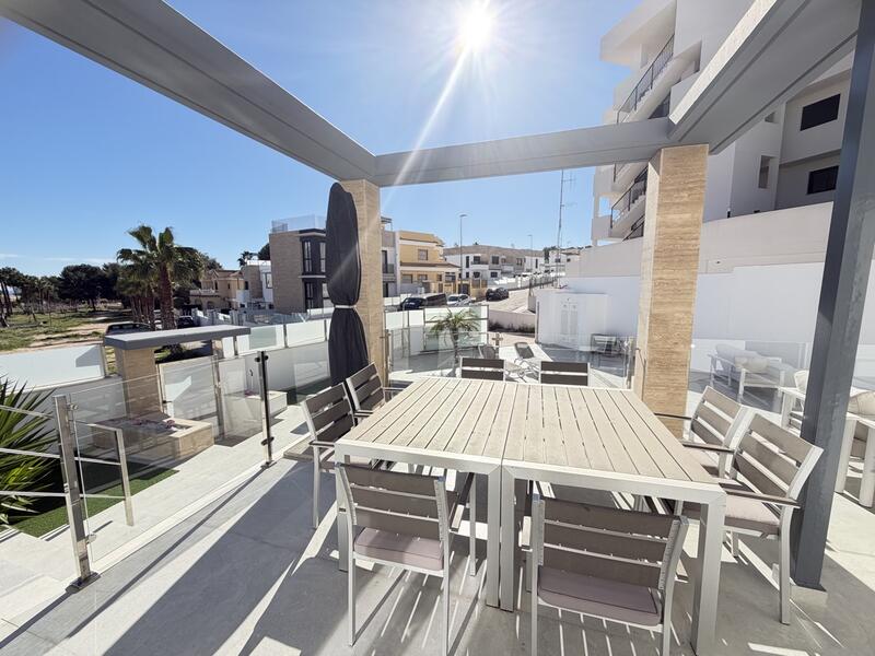 4 chambre Villa à vendre