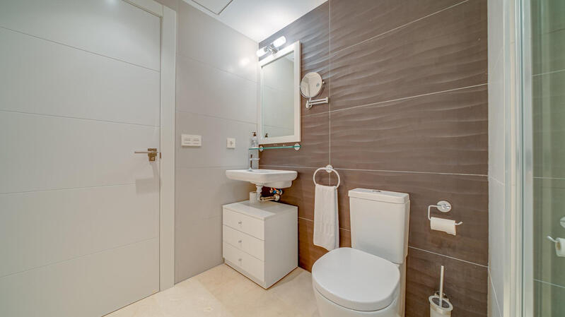 2 slaapkamer Appartement Te koop