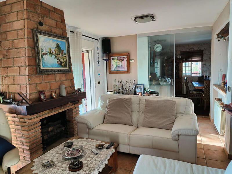 4 Schlafzimmer Villa zu verkaufen